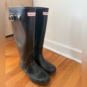 Hunter Classic Black Rain Boots